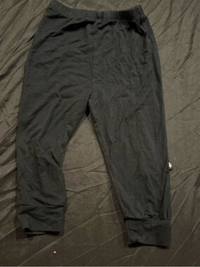 Kyte Baby Black pants size 18/24 months